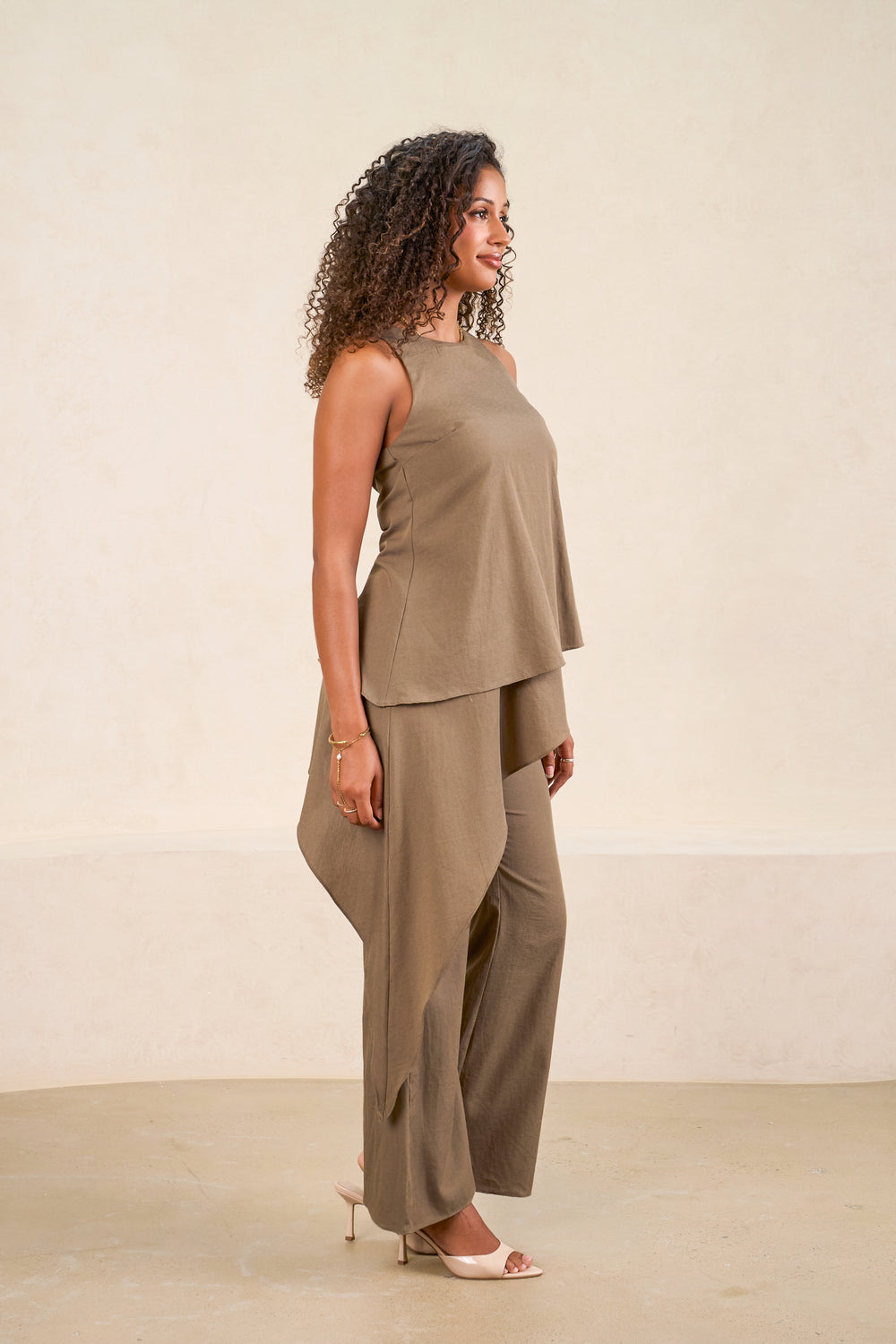 khaki-5