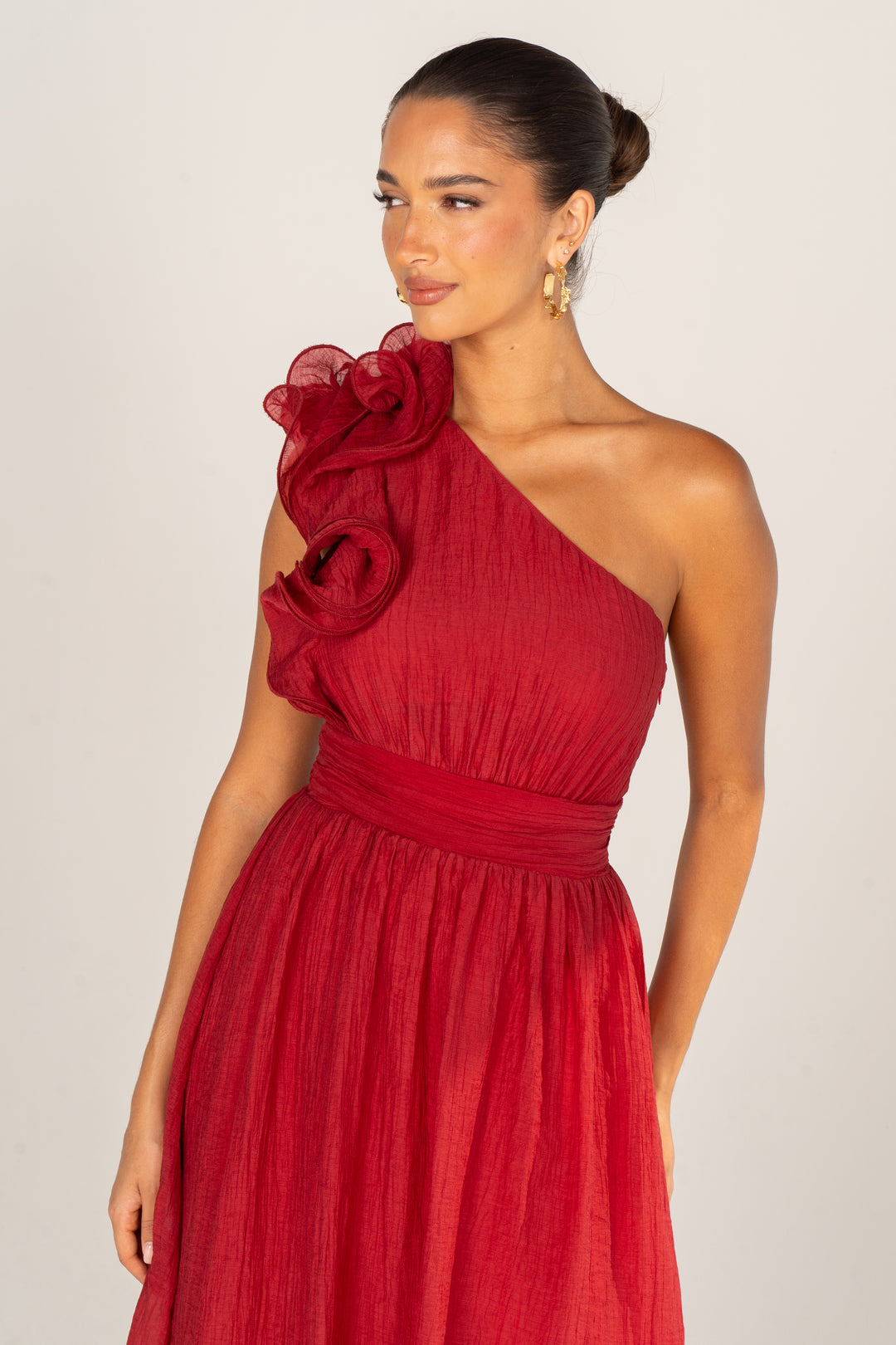 red ruffle dress zara Zara One-Shoulder Ruffle Midi Dress – All About May